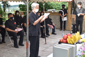 糸満市遺族会会長挨拶風景