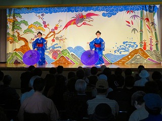 日傘踊り