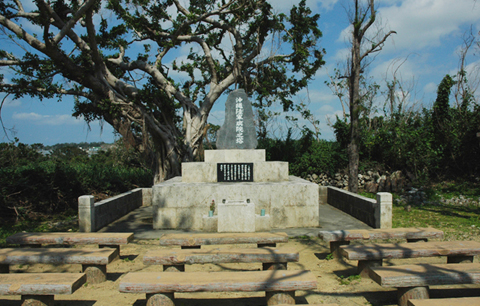 沖縄陸軍病院の壕1