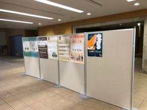 パネル展示の様子西側