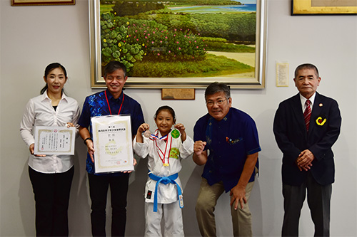 南小の照屋さん沖縄空手少年少女世界大会で3位入賞！の画像