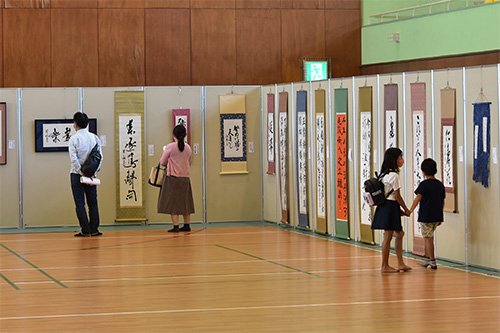 第33回糸満市文化協会文化祭が開催されました。の画像5