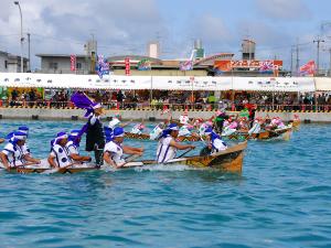 糸満ハーレー(参考写真)